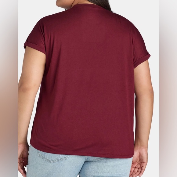 #1416 - QUEEN Official Merch Graphic Band Tee Burgundy Red Rolled Short Sleeve - Picture 3 of 10